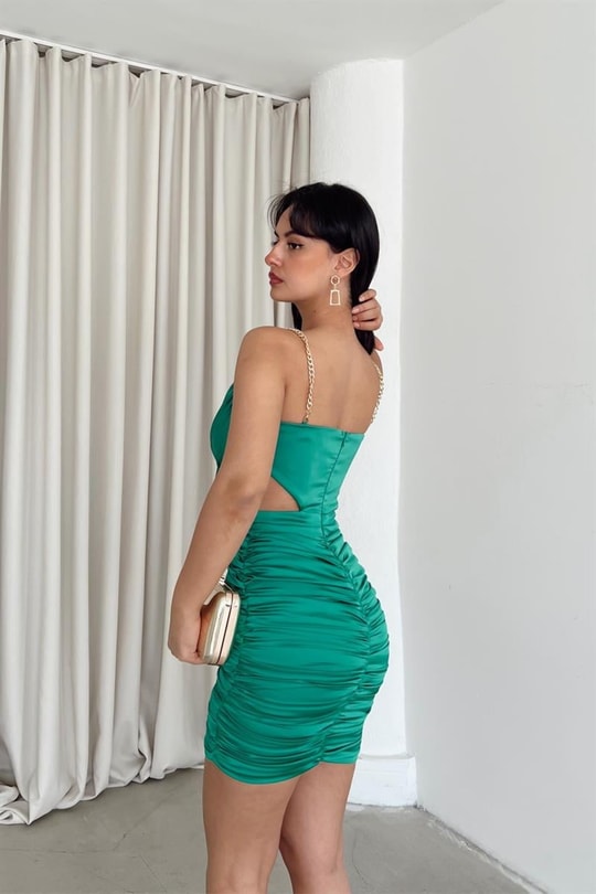 Zincir Askılı Saten Cut Out Abiye Yeşil