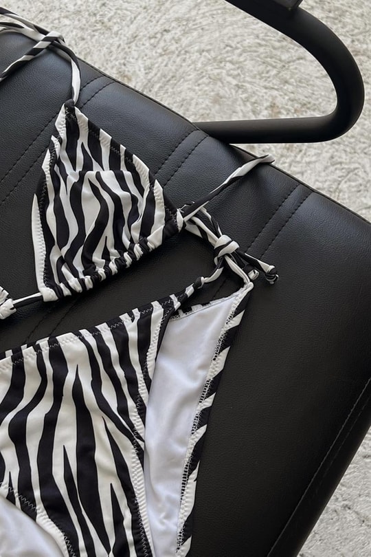 Bağlama Detay Zebra Desen Bikini Siyah
