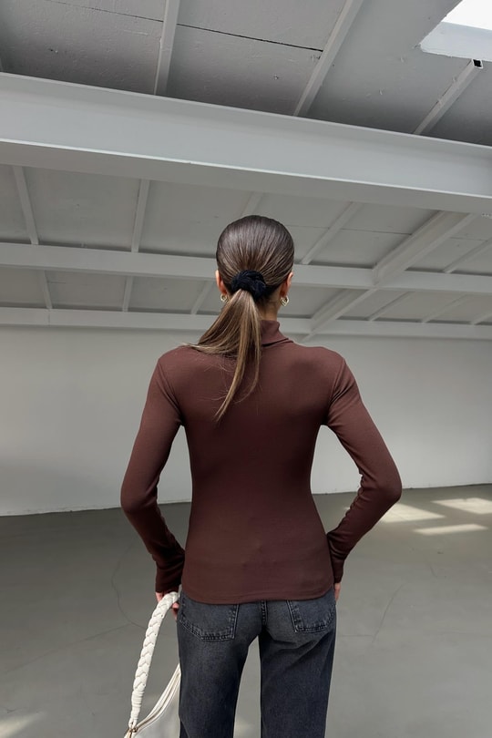 Balıkçı Yaka Uzun Kol Body Kahve