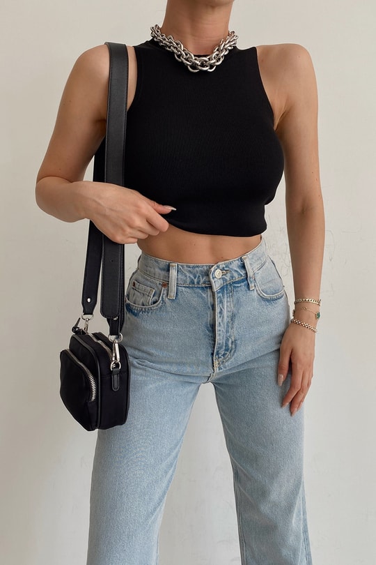 Boğazlı Pamuklu Örme Bluz Siyah
