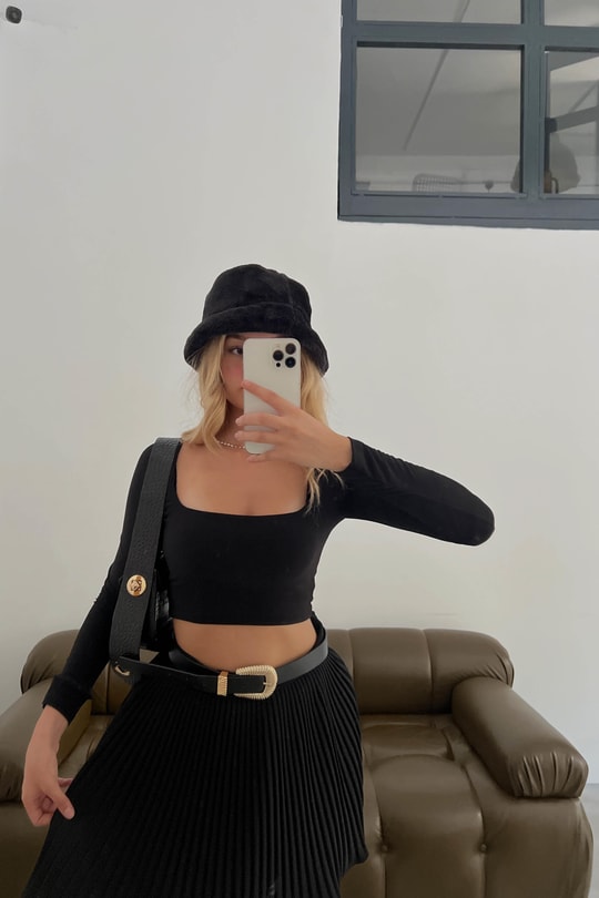 Crop Kare Yaka Bluz Siyah