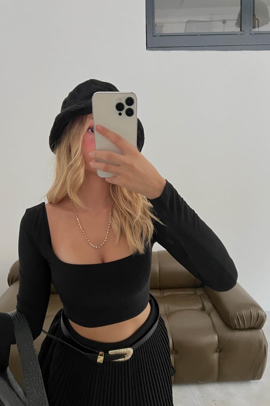 Crop Kare Yaka Bluz Siyah