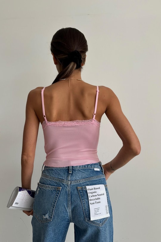 Dantel Yaka Askılı Crop Şeker Pembe