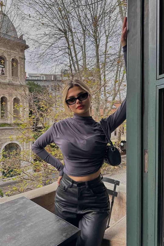 Dik Yaka Büzgülü Premium Bluz Antrasit