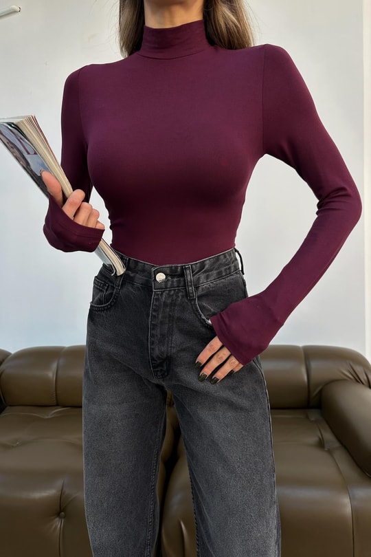 Dik Yaka Uzun Kollu Basic Bluz Bordo