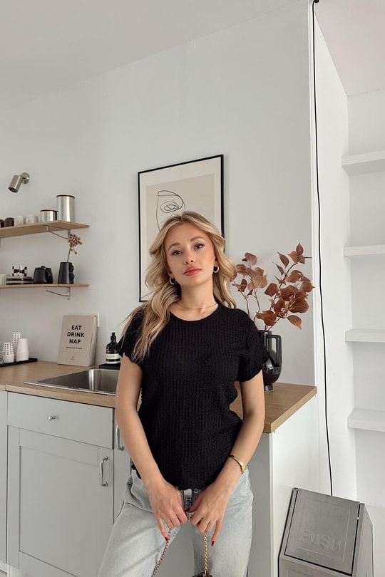 Gofre Kısa Kol Bluz Siyah