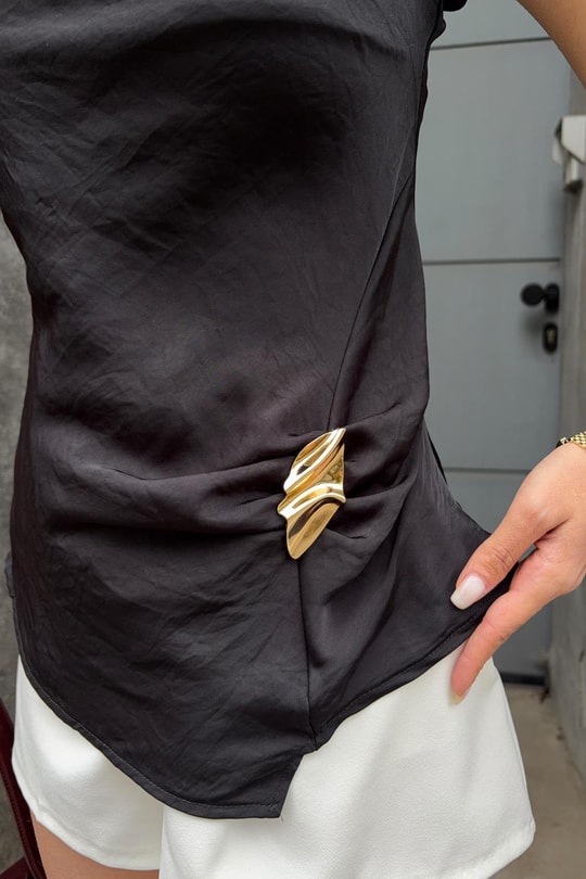 Gold Aksesuar Saten Bluz Siyah