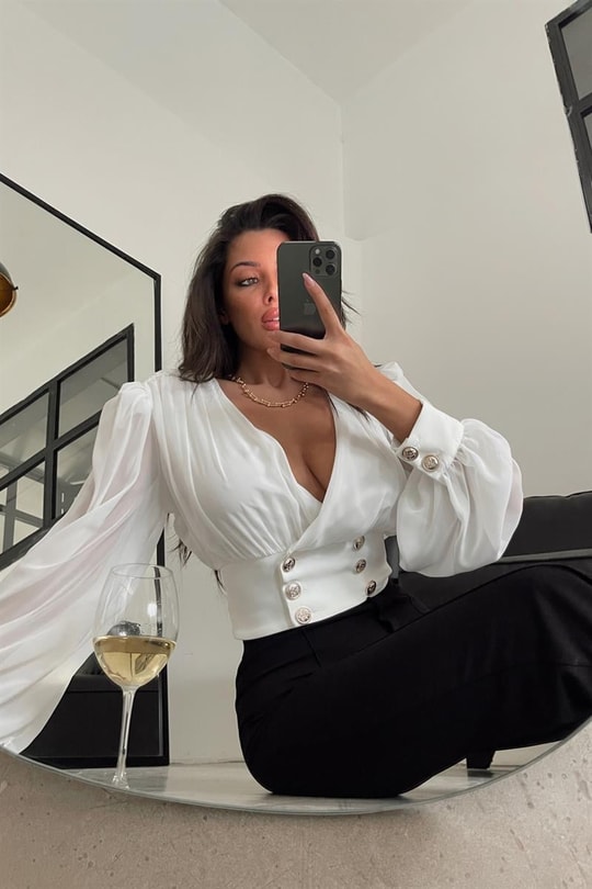 Gold Düğmeli Vintage Şifon Bluz Krem