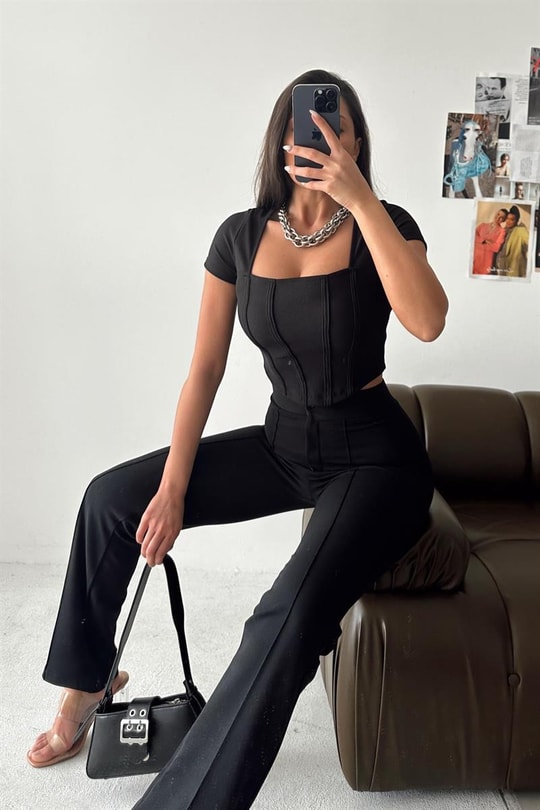 Korsaj Kısa Kollu Crop Bluz Siyah