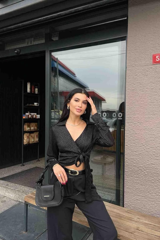 Kruvaze BaĞlamalı Leopar Bluz Siyah