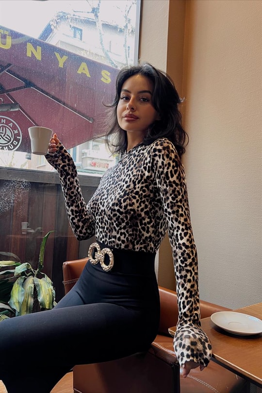 Leopar Desenli Bluz Kahverengi