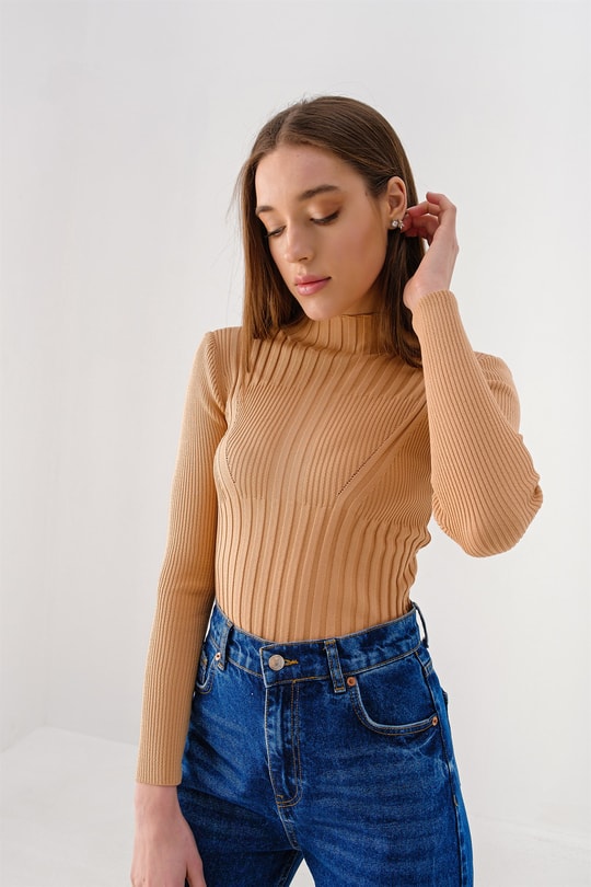 Nervürlü Triko Bluz Camel