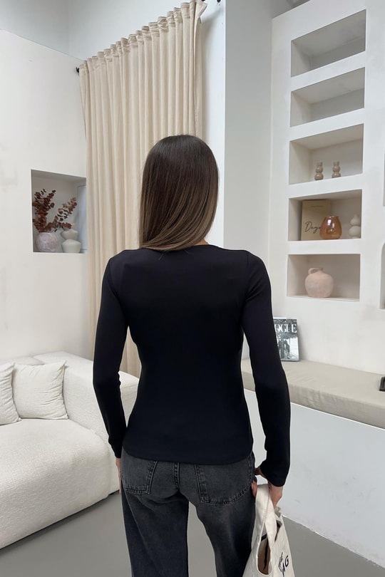Ön Astarlı Basic Bluz Siyah