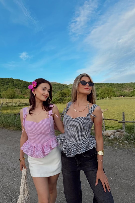 Pötikare Fırfırlı Bluz Pembe