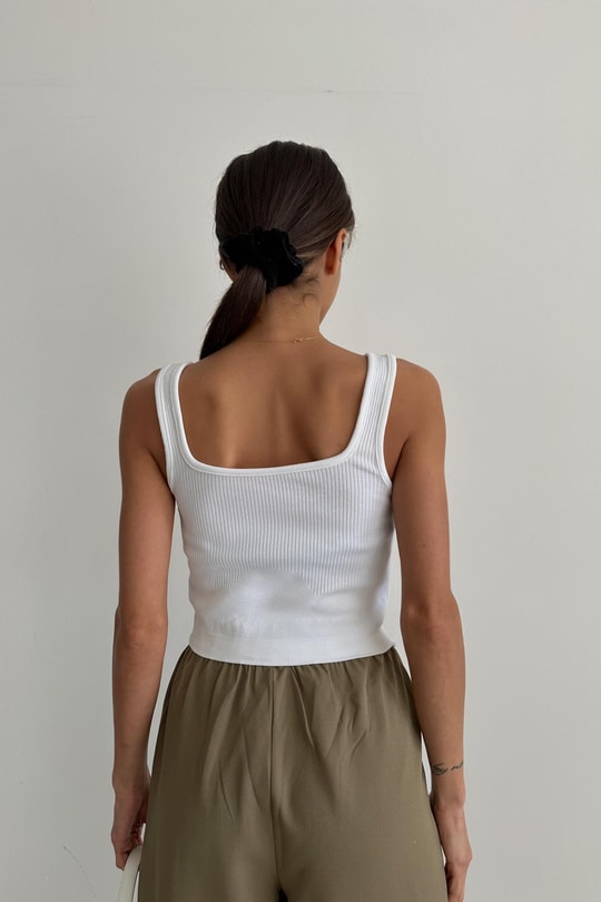Seamless Crop Ekru