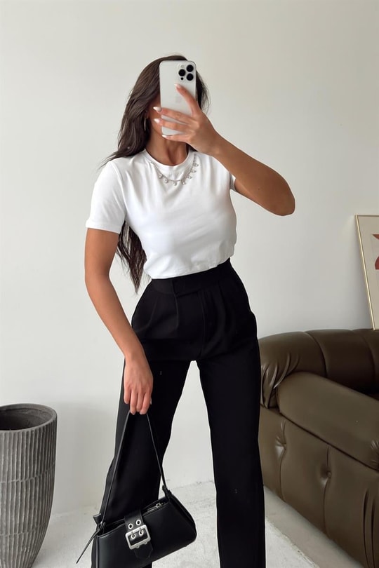 Taşlı Basic Bluz Beyaz