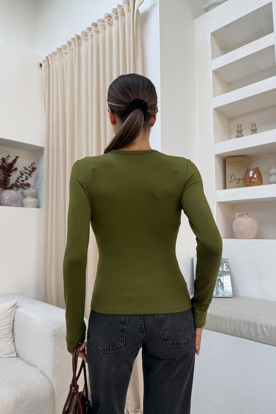 Yuvarlak Çift Dikişli Yaka Basic Bluz Yeşil