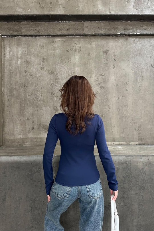 Yuvarlak Yaka Basic Bluz Lacivert
