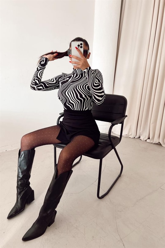 Zebra Desenli Bluz Siyah