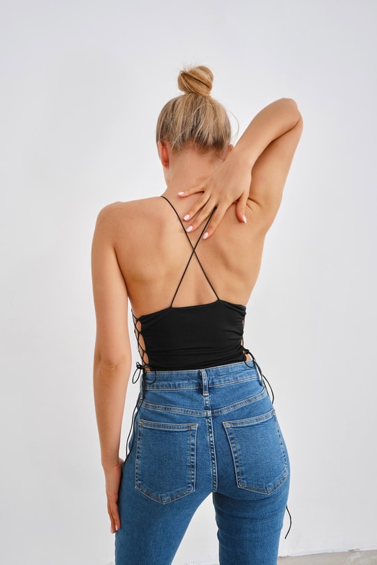 Çapraz İp Askılı Lilith Bodysuit Siyah