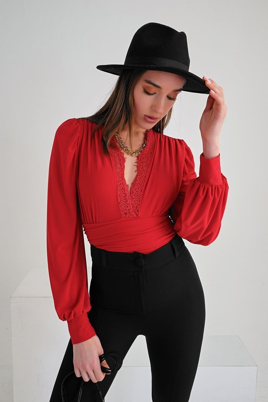 Dantel Detaylı Bodysuit Kırmızı