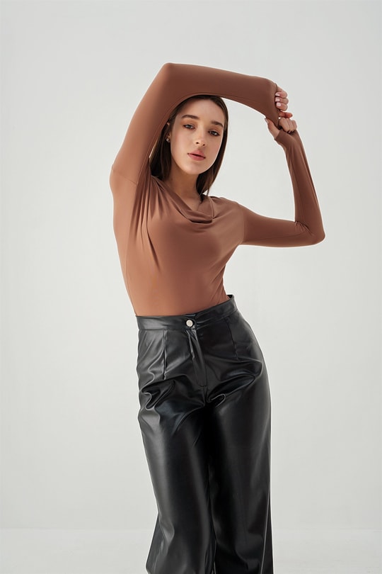 Degaje Yaka Bodysuit Kahverengi