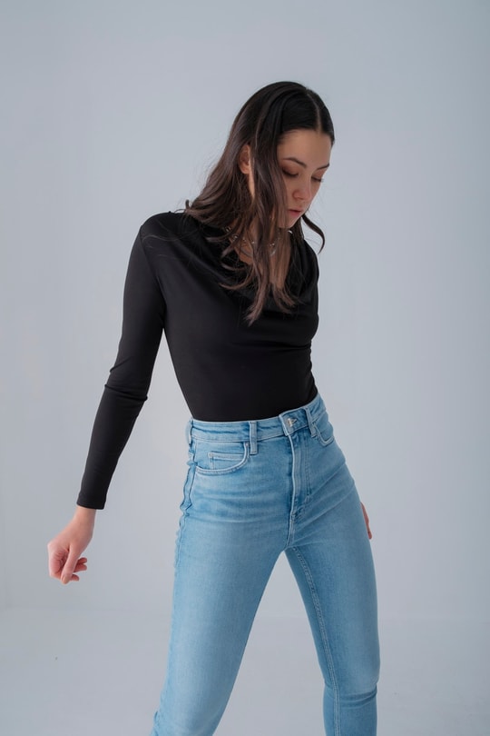 Degaje Yaka Bodysuit Siyah