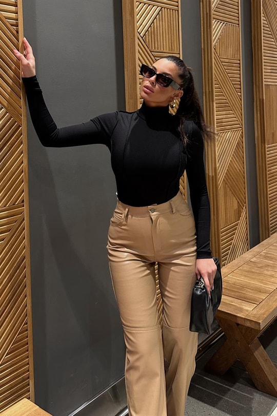 Dik Yaka Korsaj Bodysuit Siyah
