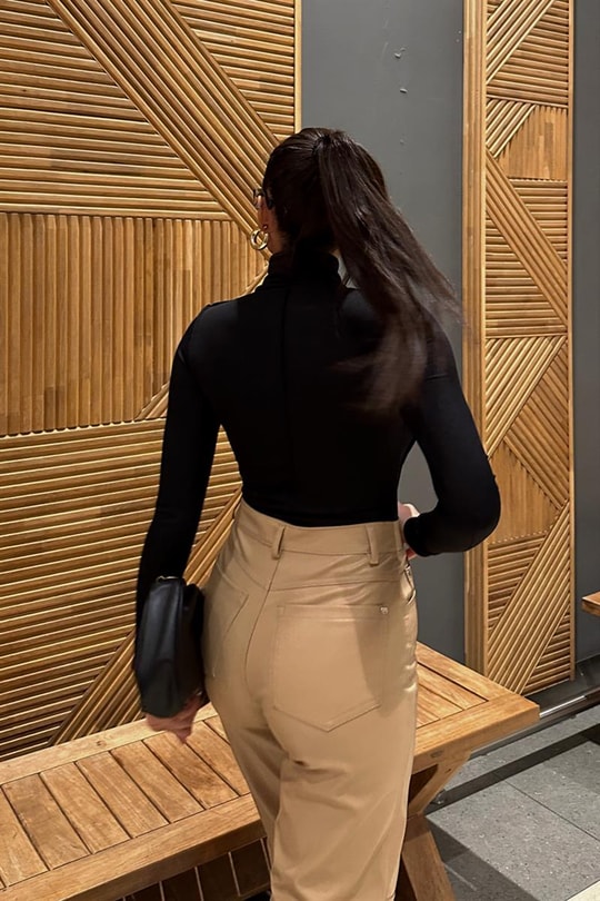 Dik Yaka Korsaj Bodysuit Siyah
