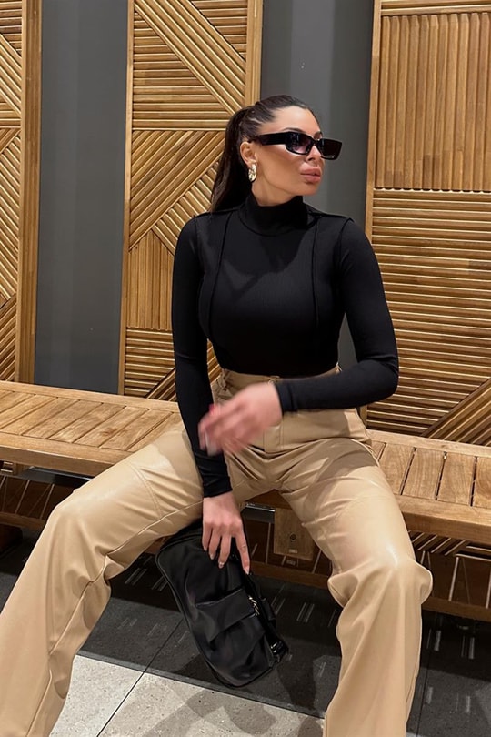 Dik Yaka Korsaj Bodysuit Siyah