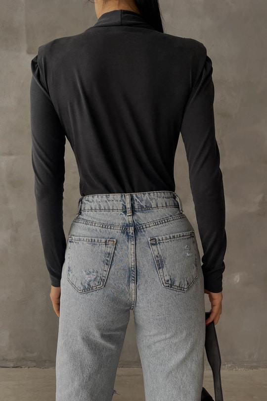 Omuz Vatkalı Kruvaze Bodysuit Füme