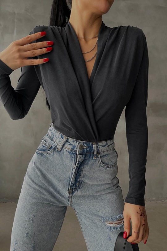Omuz Vatkalı Kruvaze Bodysuit Füme