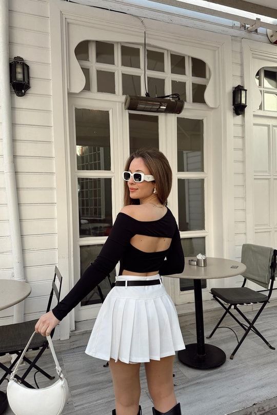 Sırt Dekolteli Fit Bodysuit Siyah