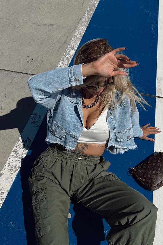 Asimetrik Kesim Denim Ceket Buz Mavi