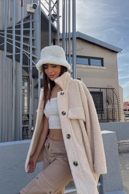 Cepli Peluş Ceket Bej