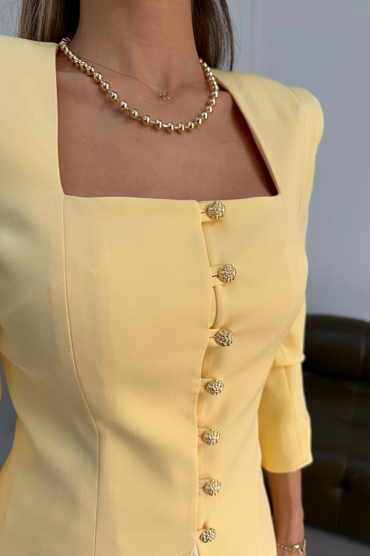 Gold Düğmeli Princess Blazer Sarı