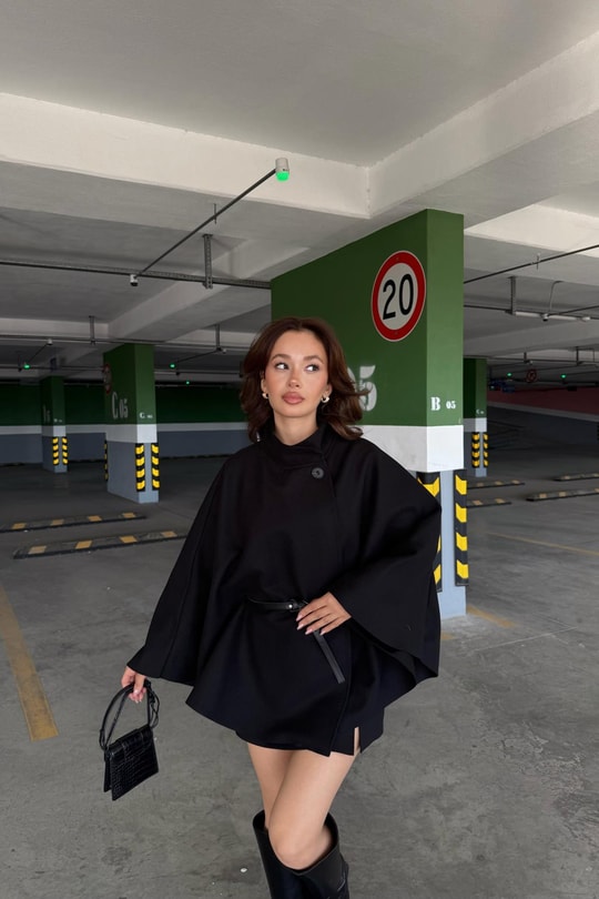 Kaşe Kumaş Panço Siyah