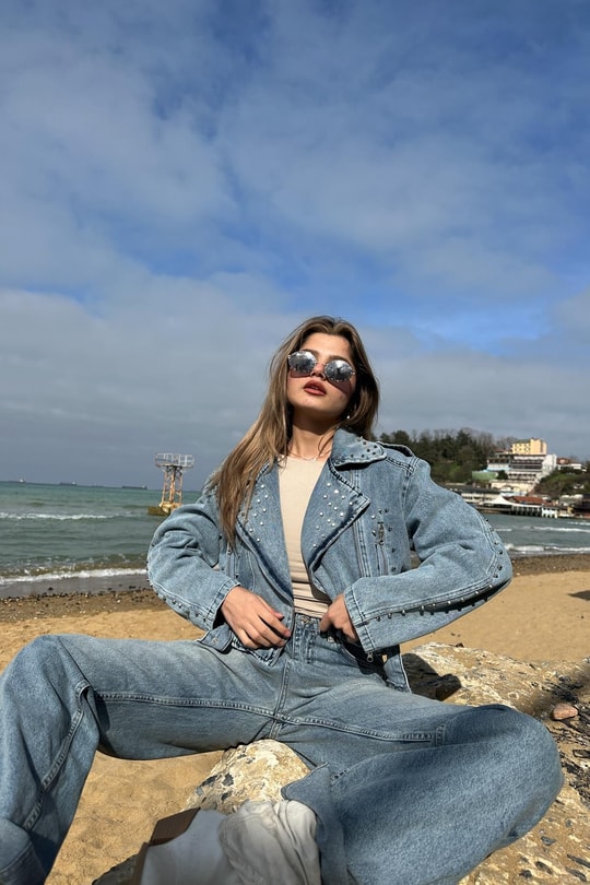 Zımbalı Denim Biker Ceket Buz Mavi