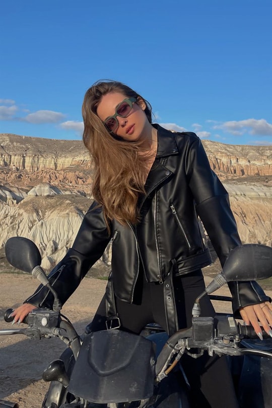 Zip Detaylı Biker Ceket Siyah
