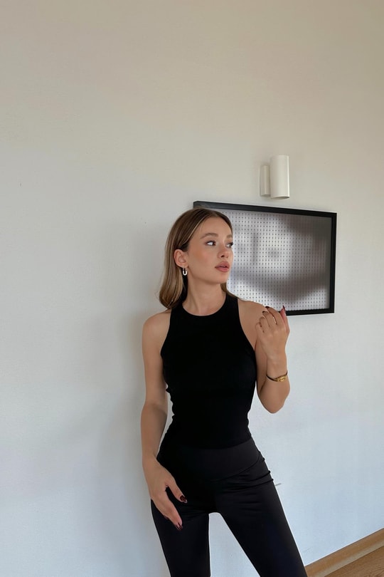 Bisiklet Yaka Fitilli Atlet Siyah