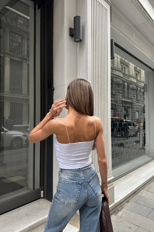 İp Askılı Crop Top Beyaz