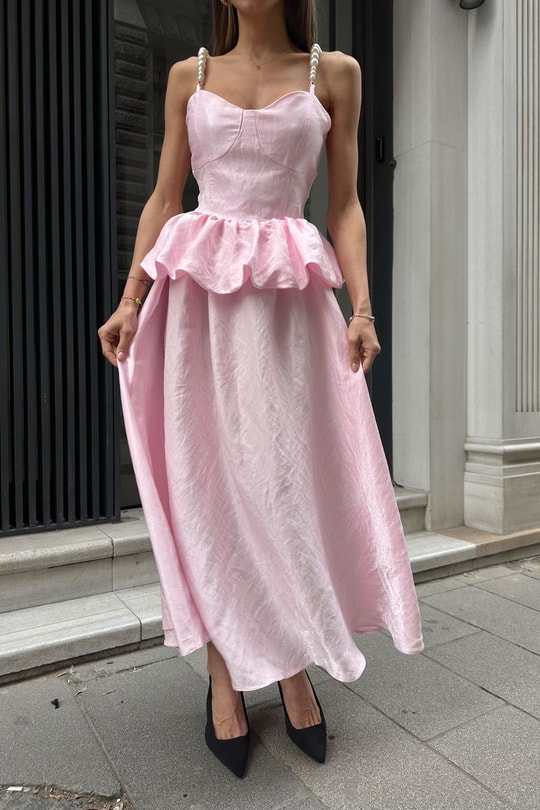Beli Büzgülü İnce Askılı Uzun Elbise Pembe