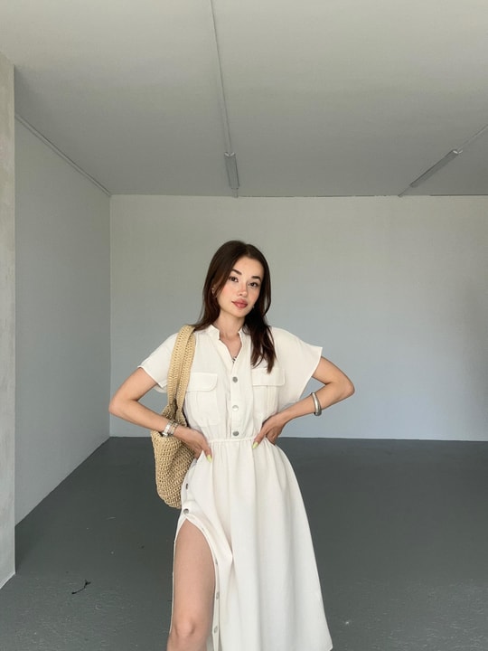 Beli Lastikli Çıtçıt Detay Elbise Taş