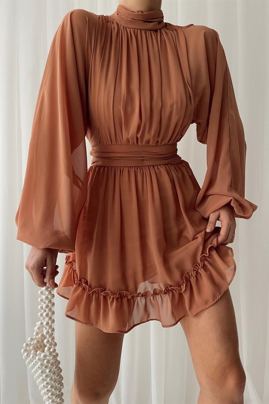Eteği Fırfırlı Tül Kollu Katherine Elbise Camel