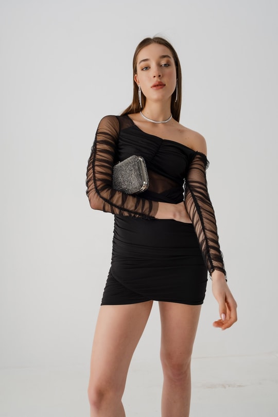Drape Detay Transparan Elbise Siyah