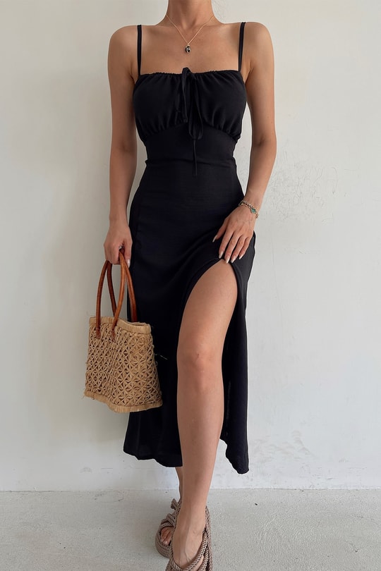 Yırtmaçlı Vera Basic Elbise Siyah