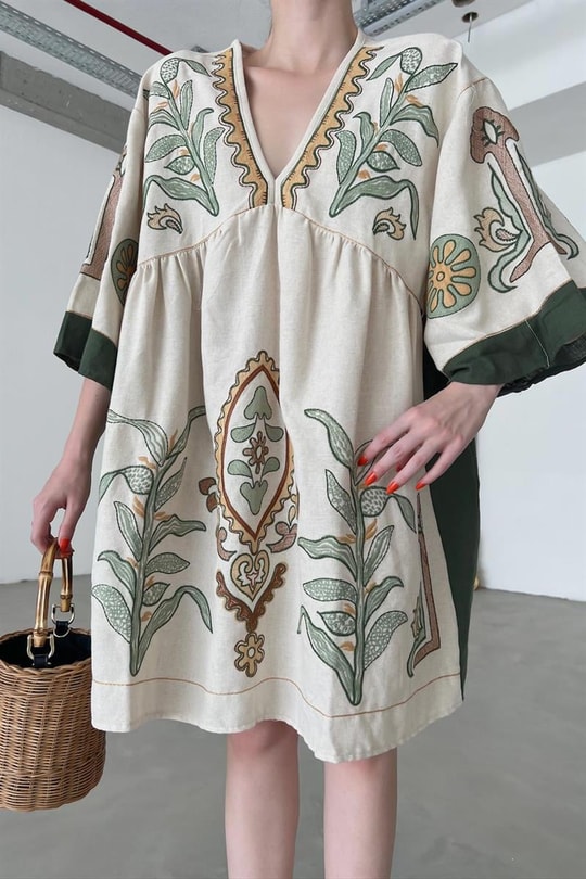 Nakışlı Kimono Kol Tasarım Elbise Taş