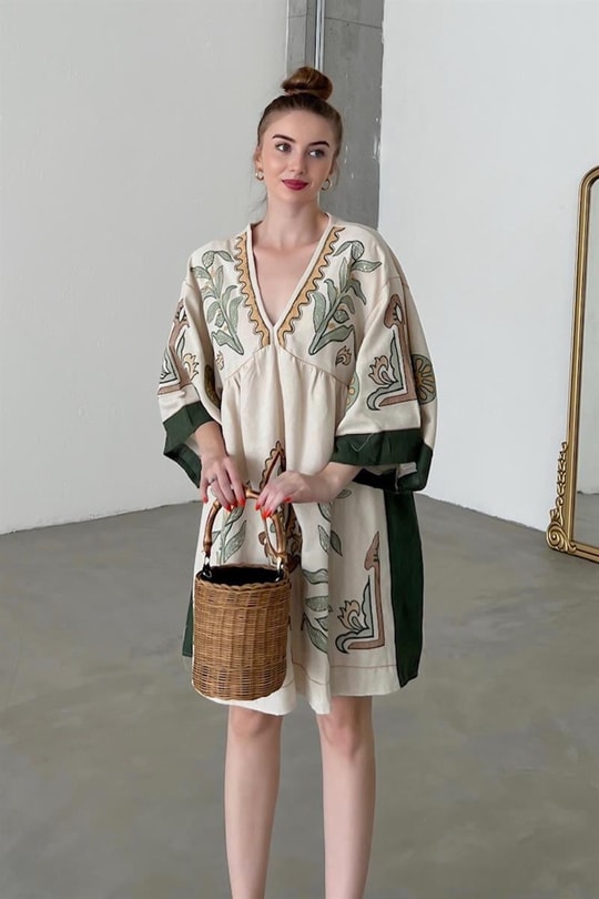 Nakışlı Kimono Kol Tasarım Elbise Taş