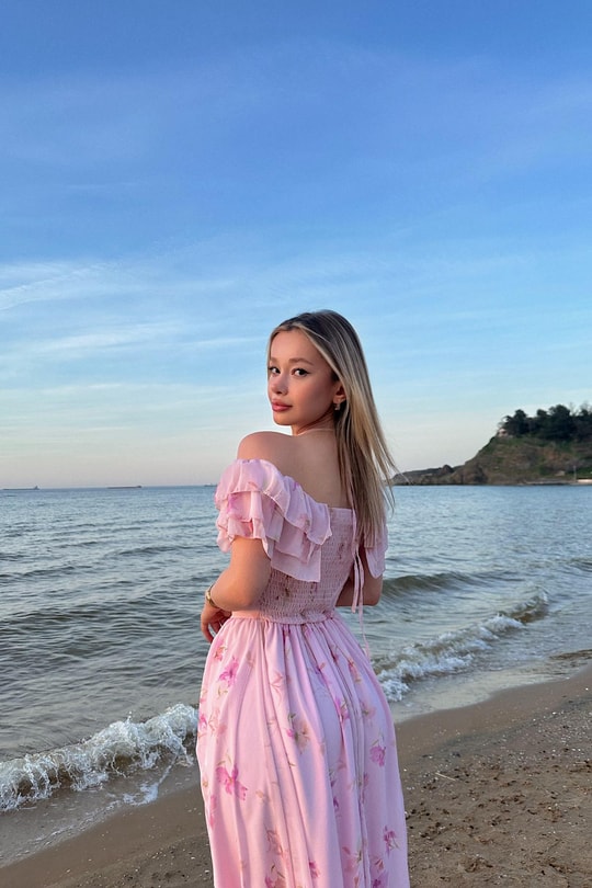 Rose Elbise Pembe
