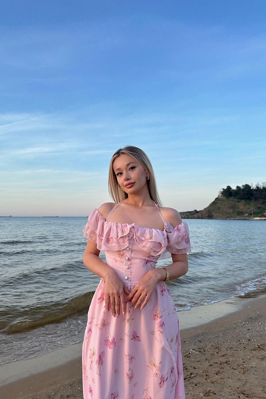 Rose Elbise Pembe